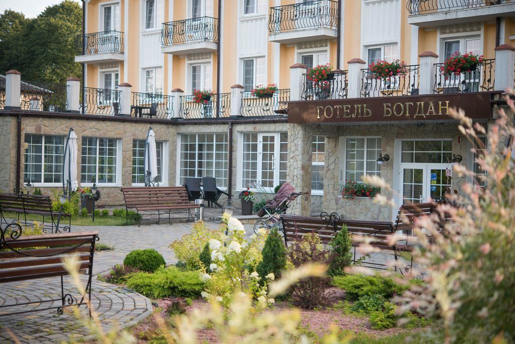 Hotel Bogdan Morshyn Bagian luar foto