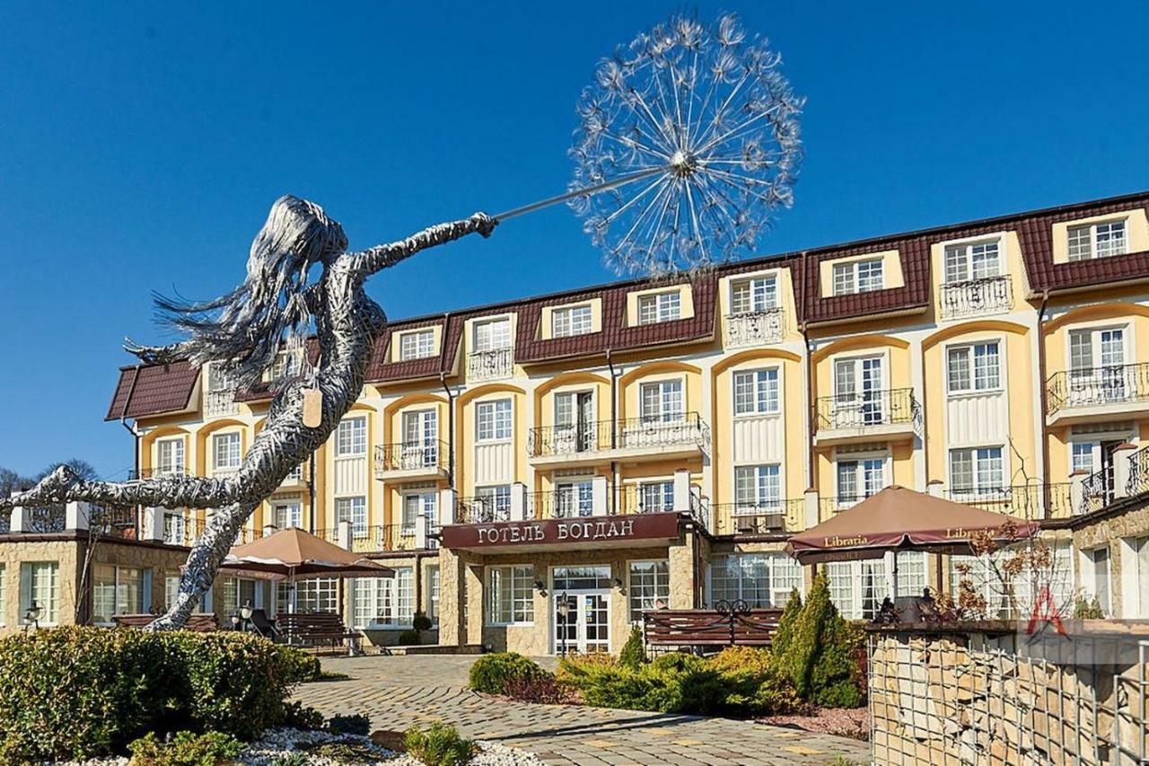 Hotel Bogdan Morshyn Bagian luar foto