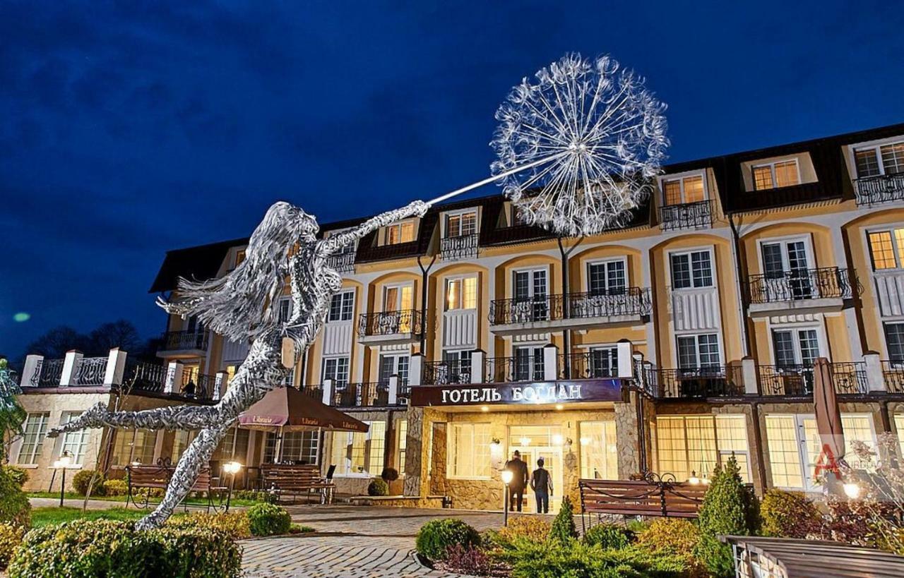 Hotel Bogdan Morshyn Bagian luar foto